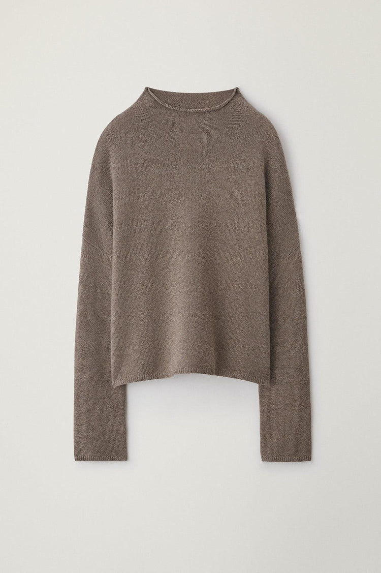 Lisa Yang-The sandy sweater truffle-dgallerystore
