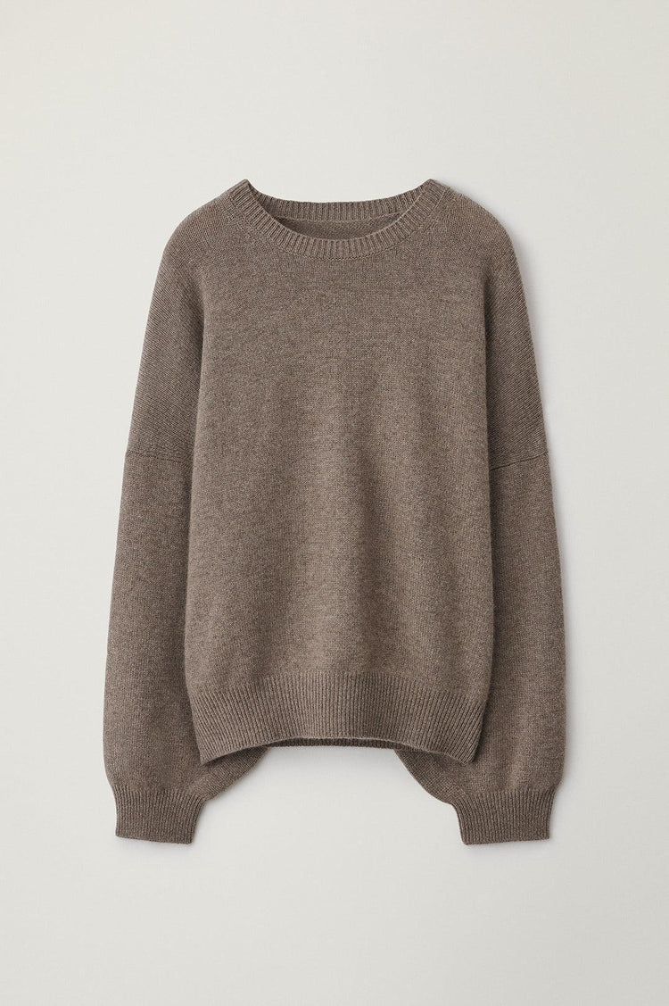 Lisa Yang-The veira sweater truffle-dgallerystore