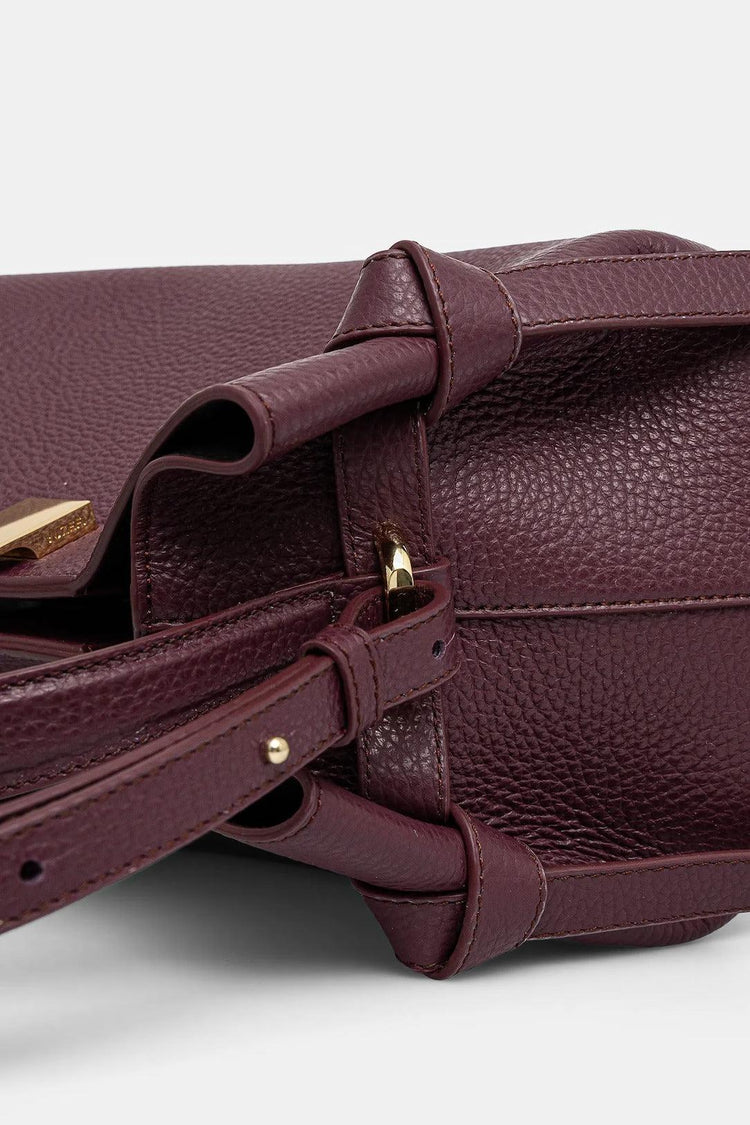 Yuzefi-Gyoza wine pebble grained leather-dgallerystore