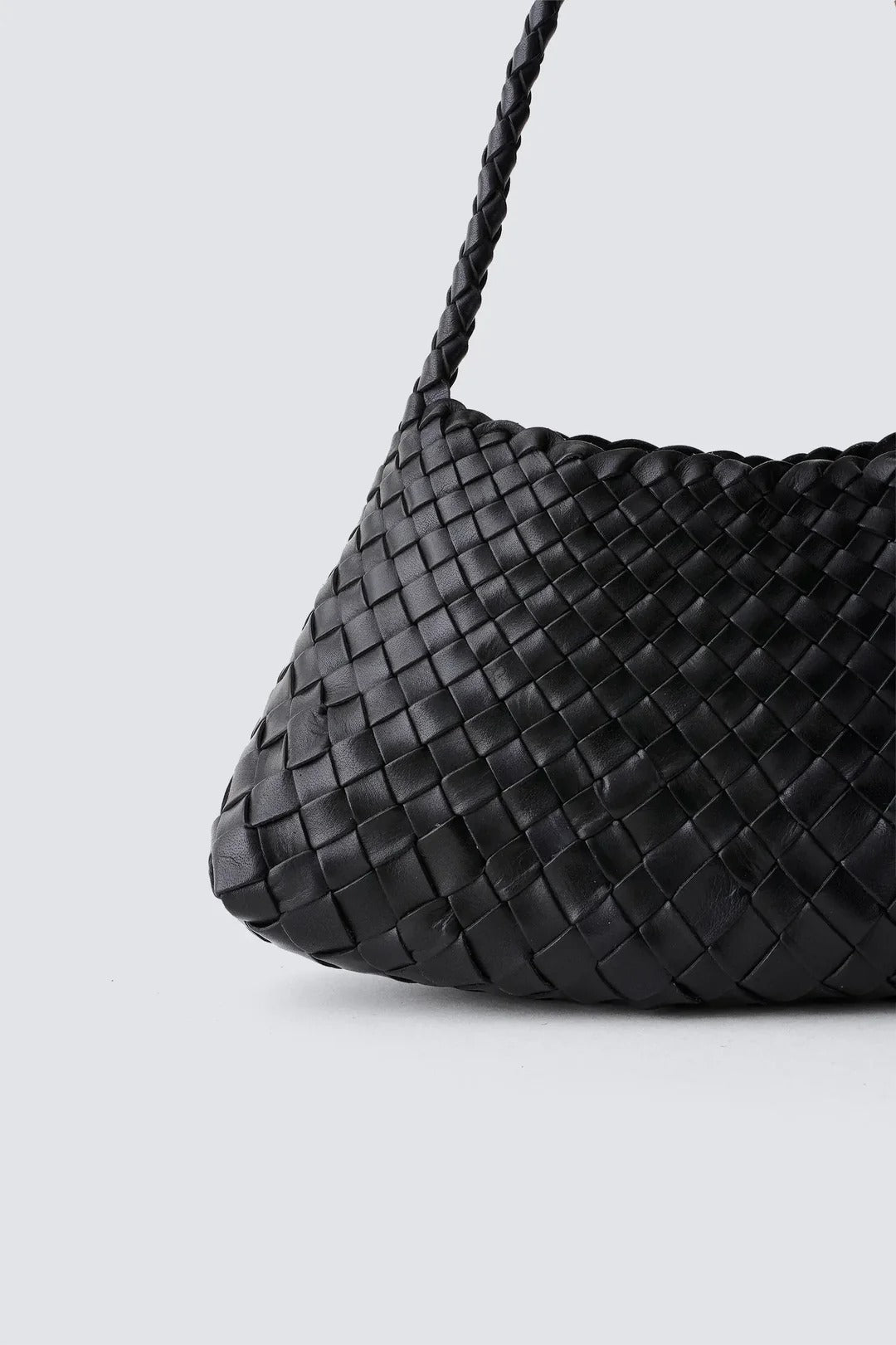 Dragon Diffusion-Rosanna Black-dgallerystore