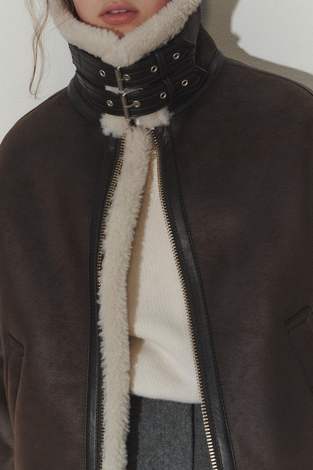 Dunst-Unisex loose fit line shearling jacket brown-dgallerystore