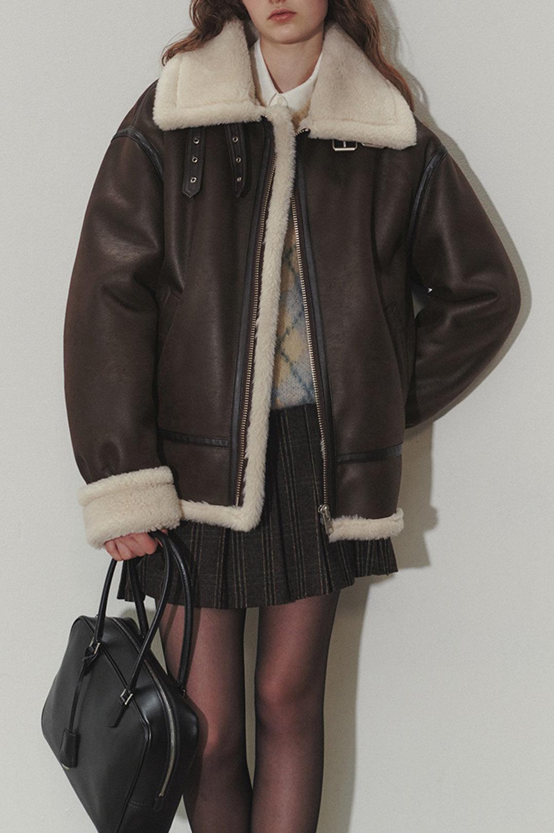 Dunst-Unisex loose fit line shearling jacket brown-dgallerystore