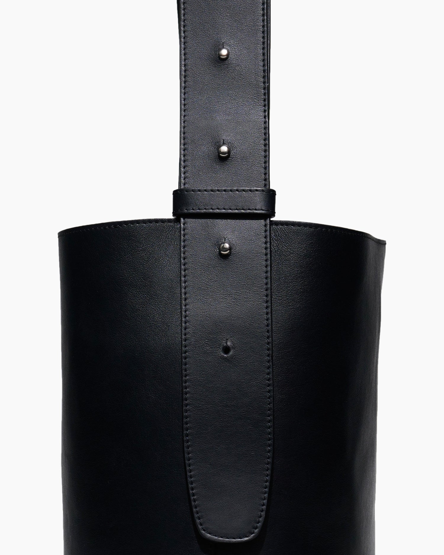Lie Studio-The Norma Tote Solid Black-dgallerystore