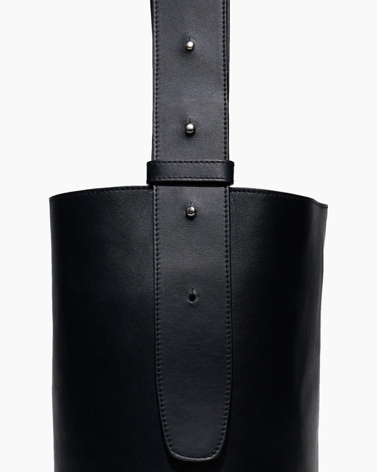 Lie Studio-The Norma Tote Solid Black-dgallerystore