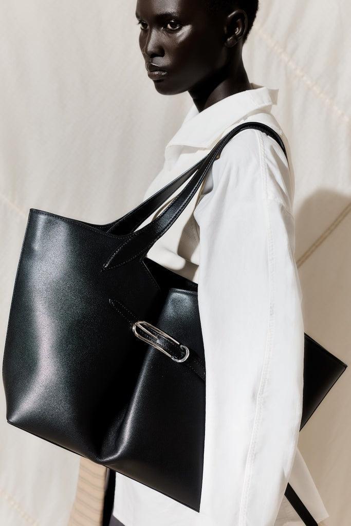 Liffner-Belted tote black-dgallerystore