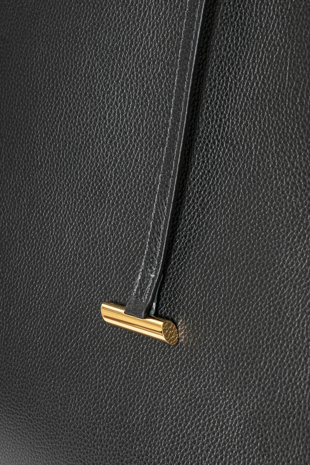 Liffner-Zip Penne Tote-dgallerystore