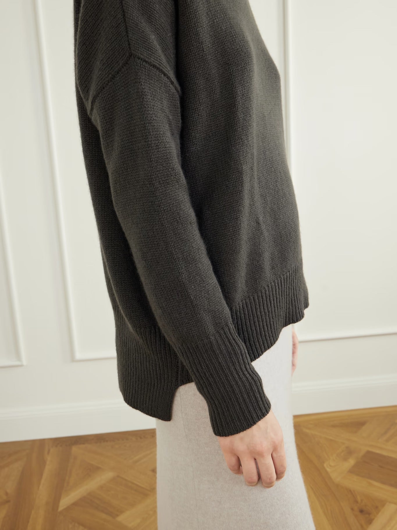Lisa Yang-Heidi cashmere sweater dark fern-dgallerystore