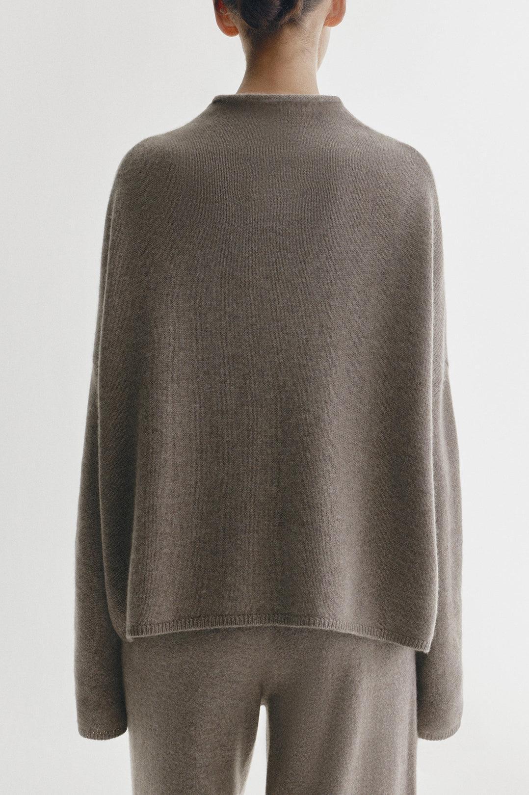 Lisa Yang-The sandy sweater truffle-dgallerystore