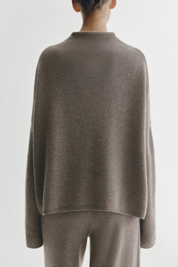 Lisa Yang-The sandy sweater truffle-dgallerystore
