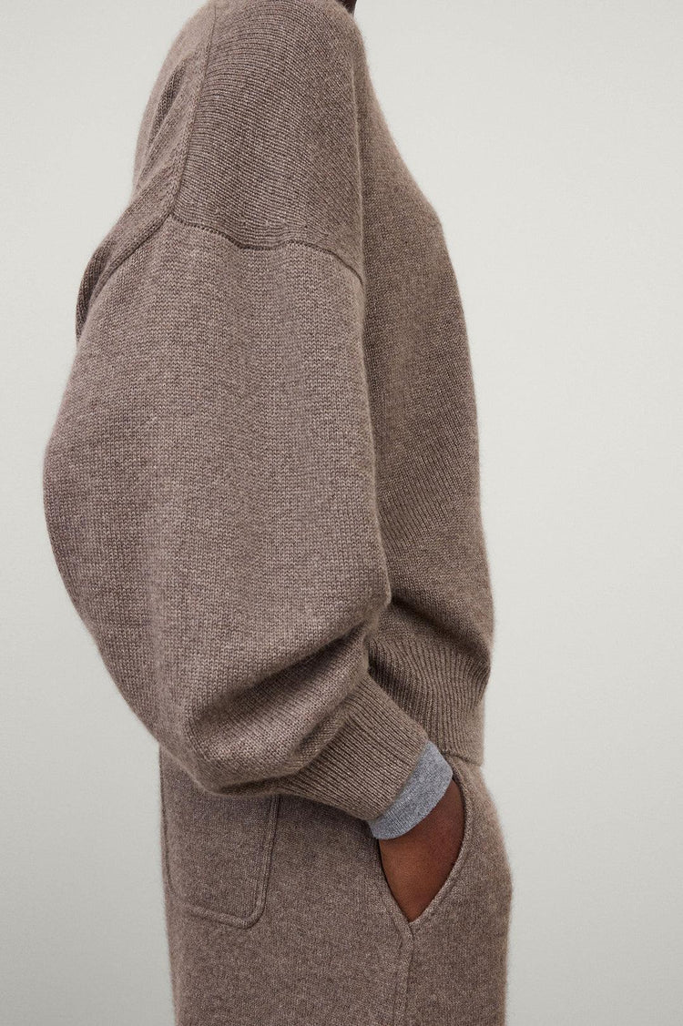 Lisa Yang-The veira sweater truffle-dgallerystore