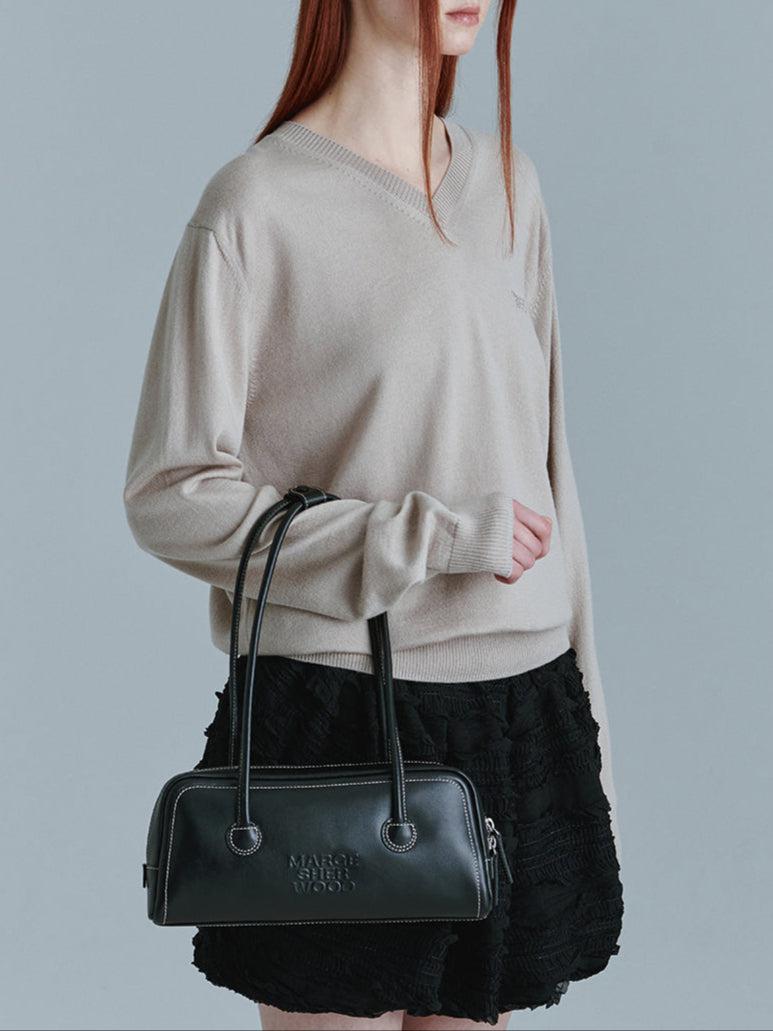 Margesherwood-SOFT BAGUETTE BAG black plain-EE047652BLK-dgallerystore