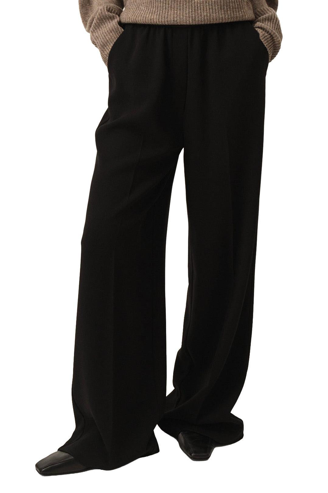 The Garment-Crepe logo pants black-dgallerystore