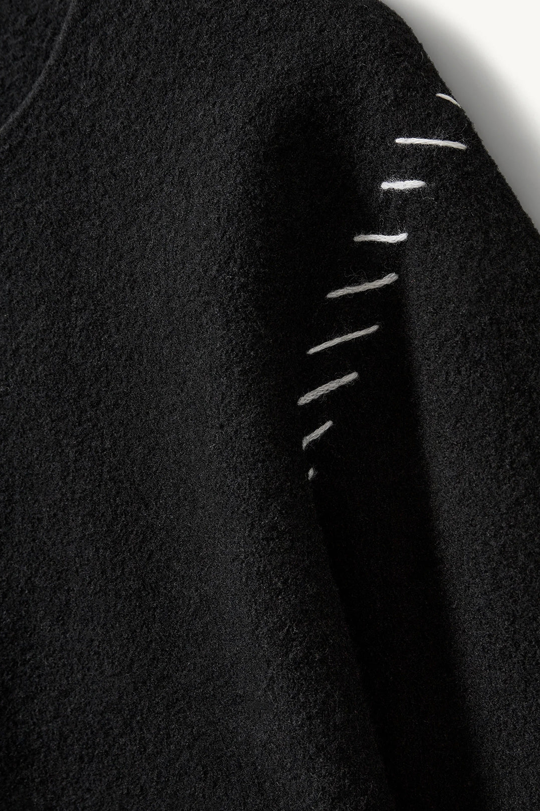 The Garment-Oslo sweater black-dgallerystore