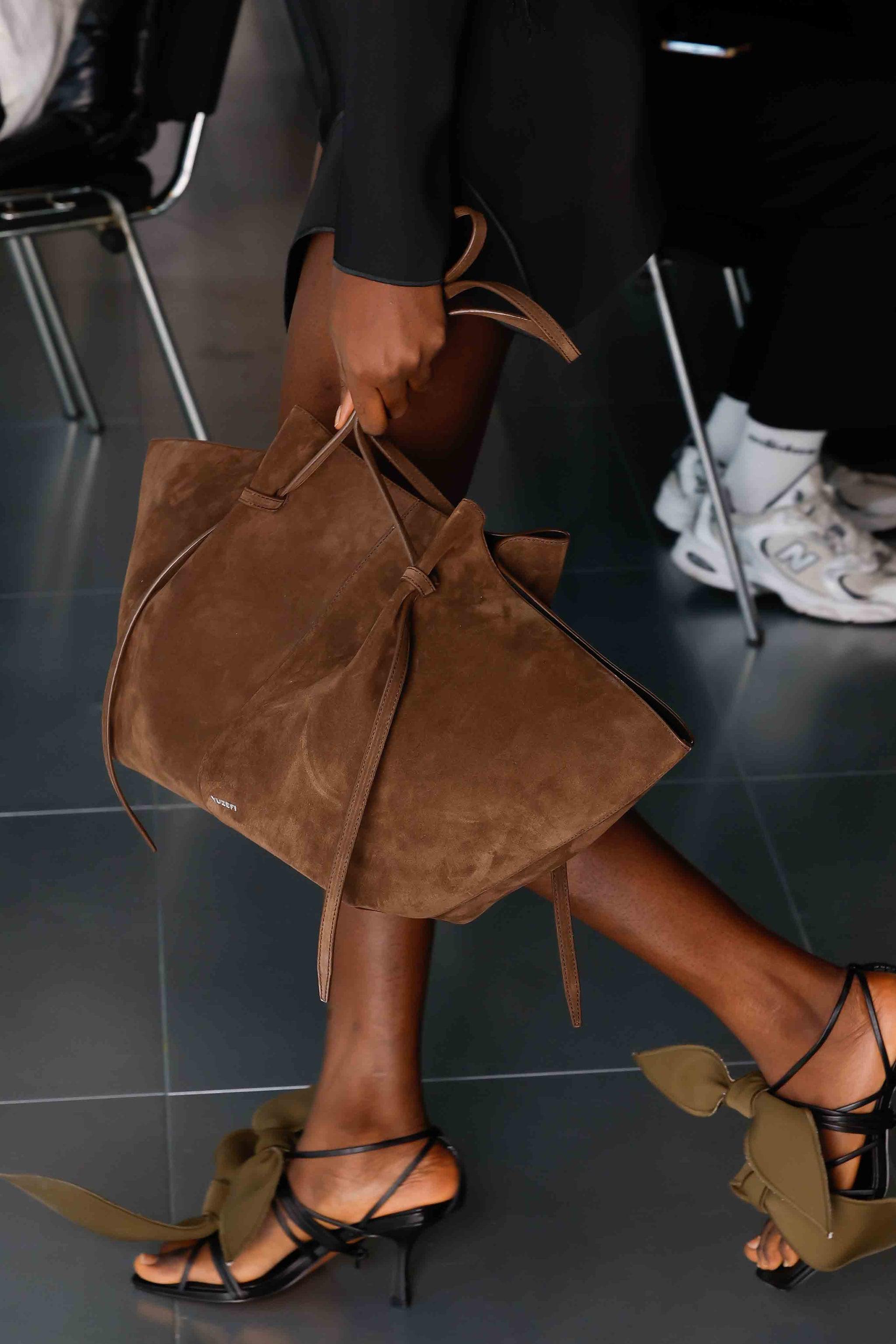 Yuzefi Large Mochi Chocolate Suede YUZAW23-HB-LM-S004 –