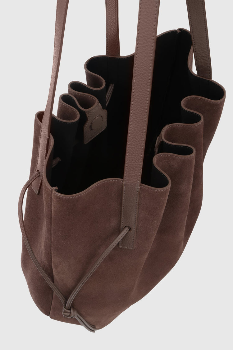 Yuzefi-Scallop tote nutmeg suede-dgallerystore